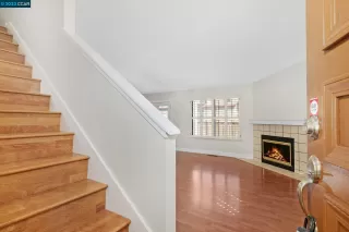 Photo #2: 41034058 Listing