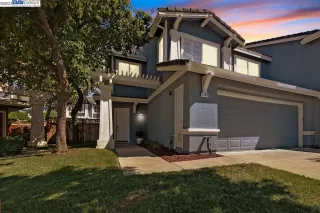 Photo #1: 41034077 Listing 