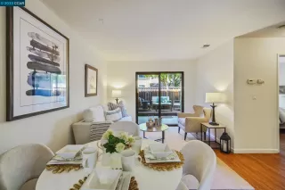 Photo #6: 41034079 Listing