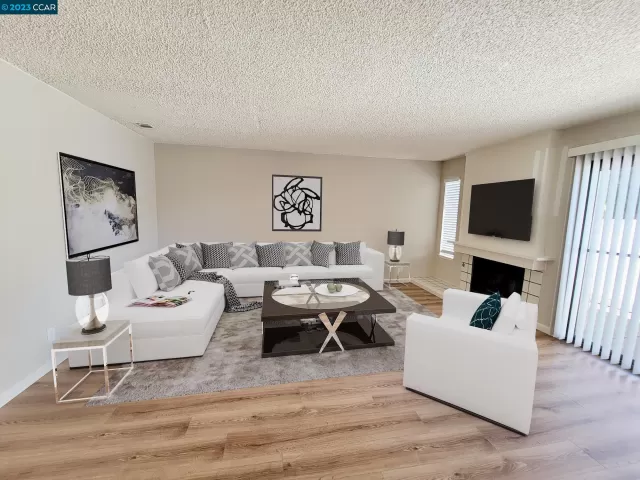 MLS: 41034105 Condo For Sale