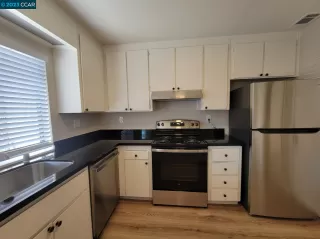 Photo #5: 41034105 Listing