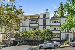 Photo #1: 41034179 Listing 