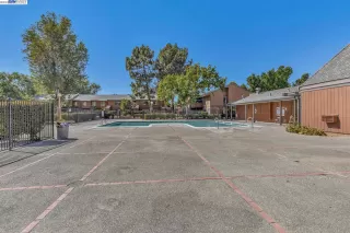 Photo #4: 41034249 Listing