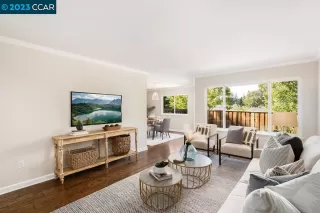 Photo #2: 41034270 Listing 