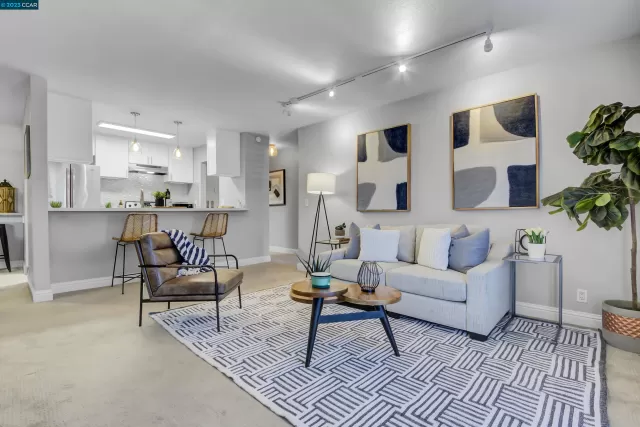 MLS: 41034275 Condo For Sale