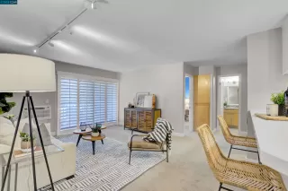 Photo #5: 41034275 Listing