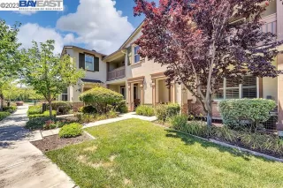 Photo #3: 41034358 Listing