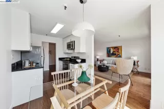 Photo #3: 41034384 Listing