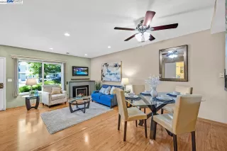 More Details about MLS # 41034436 : 38638 AURORA TER