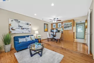 Photo #3: 41034436 Listing