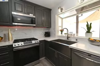 Photo #4: 41034441 Listing