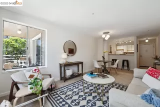 Photo #4: 41034477 Listing