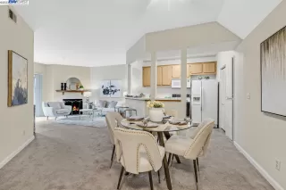 Photo #5: 41034488 Listing