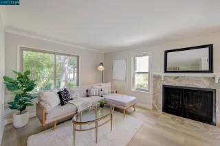 Photo #2: 41034620 Listing