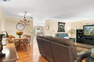 Photo #4: 41034643 Listing 