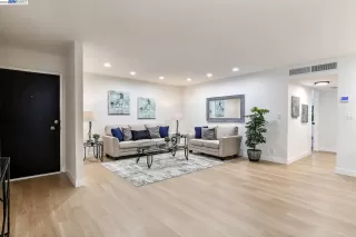 Photo #1: 41034733 Listing