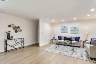 Photo #3: 41034733 Listing