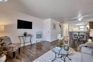 Photo #4: 41034747 Listing