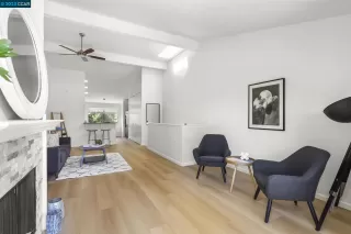 Photo #2: 41034761 Listing