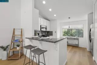 Photo #4: 41034761 Listing