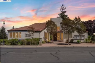 Photo #1: 41034855 Listing 