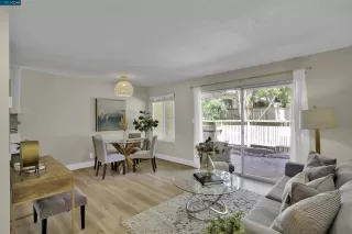 Photo #3: 41034877 Listing