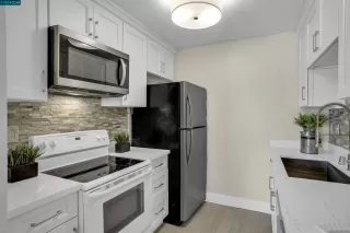 Photo #6: 41034877 Listing