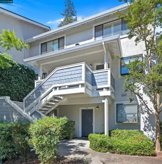 Photo #2: 41034896 Listing 