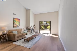 Photo #4: 41034923 Listing 