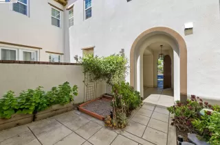 Photo #2: 41034945 Listing 