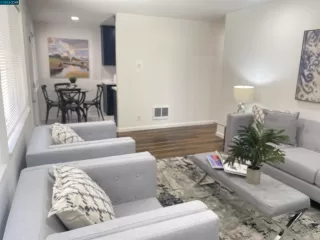 Photo #4: 41034950 Listing