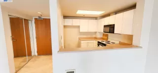 Photo #5: 41035019 Listing