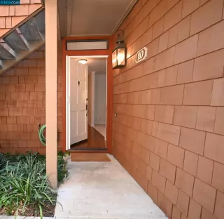 Photo #1: 41035022 Listing