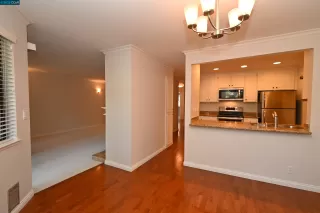 Photo #5: 41035022 Listing