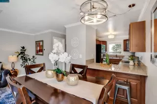 Photo #5: 41035029 Listing