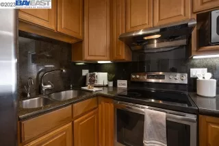 Photo #5: 41035035 Listing 