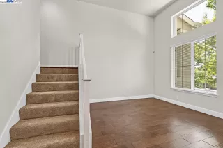 Photo #5: 41035048 Listing