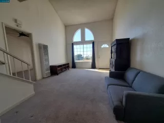 Photo #5: 41035140 Listing