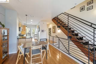 Photo #6: 41035145 Listing