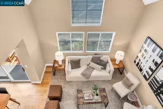 Photo #6: 41035161 Listing