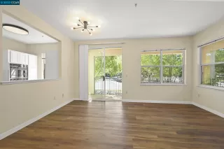 Photo #3: 41035165 Listing