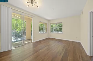 Photo #4: 41035165 Listing