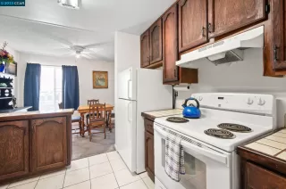 Photo #2: 41035191 Listing