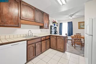 Photo #3: 41035191 Listing