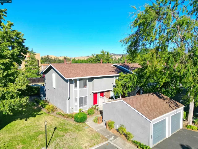 MLS: 41035206 Condo For Sale