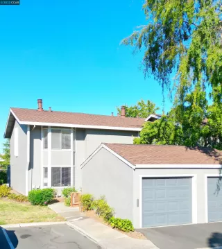 Photo #1: 41035206 Listing