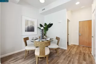 Photo #6: 41035239 Listing