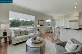 Photo #5: 41035240 Listing 