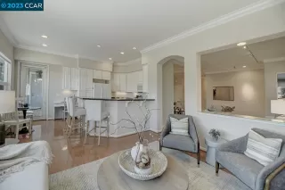 Photo #6: 41035240 Listing 