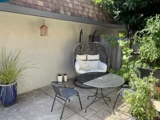 Photo #1: 41035302 Listing